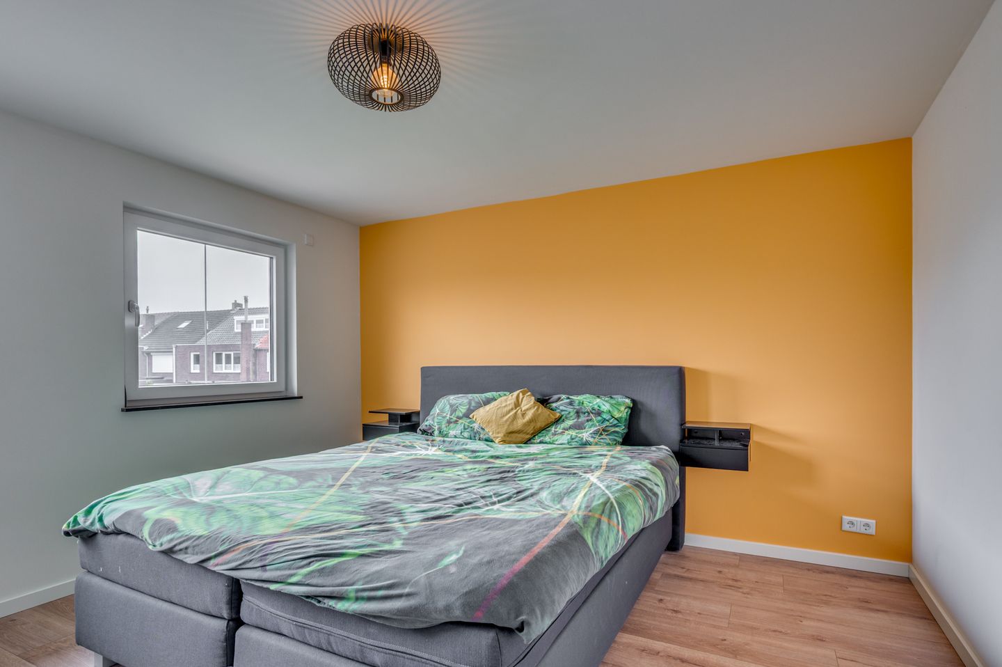 Photo 10 of Vliegenkampstraat 25