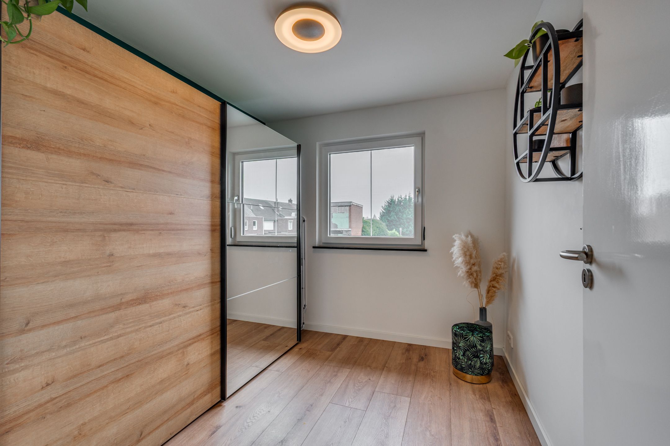 Photo 12 of Vliegenkampstraat 25