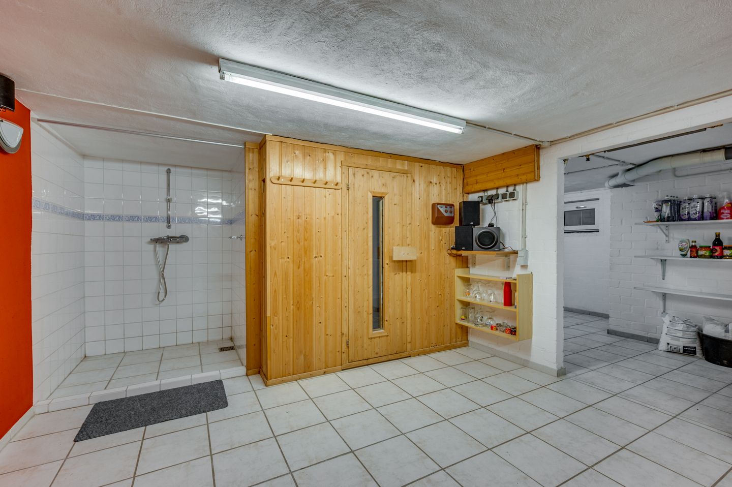 Photo 20 of Vliegenkampstraat 25