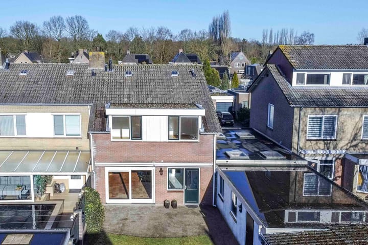 Foto 38 van Ruimtevaartstraat 24