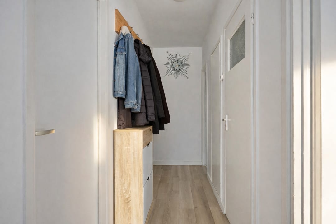 Photo 7 of Witte de Withstraat 4