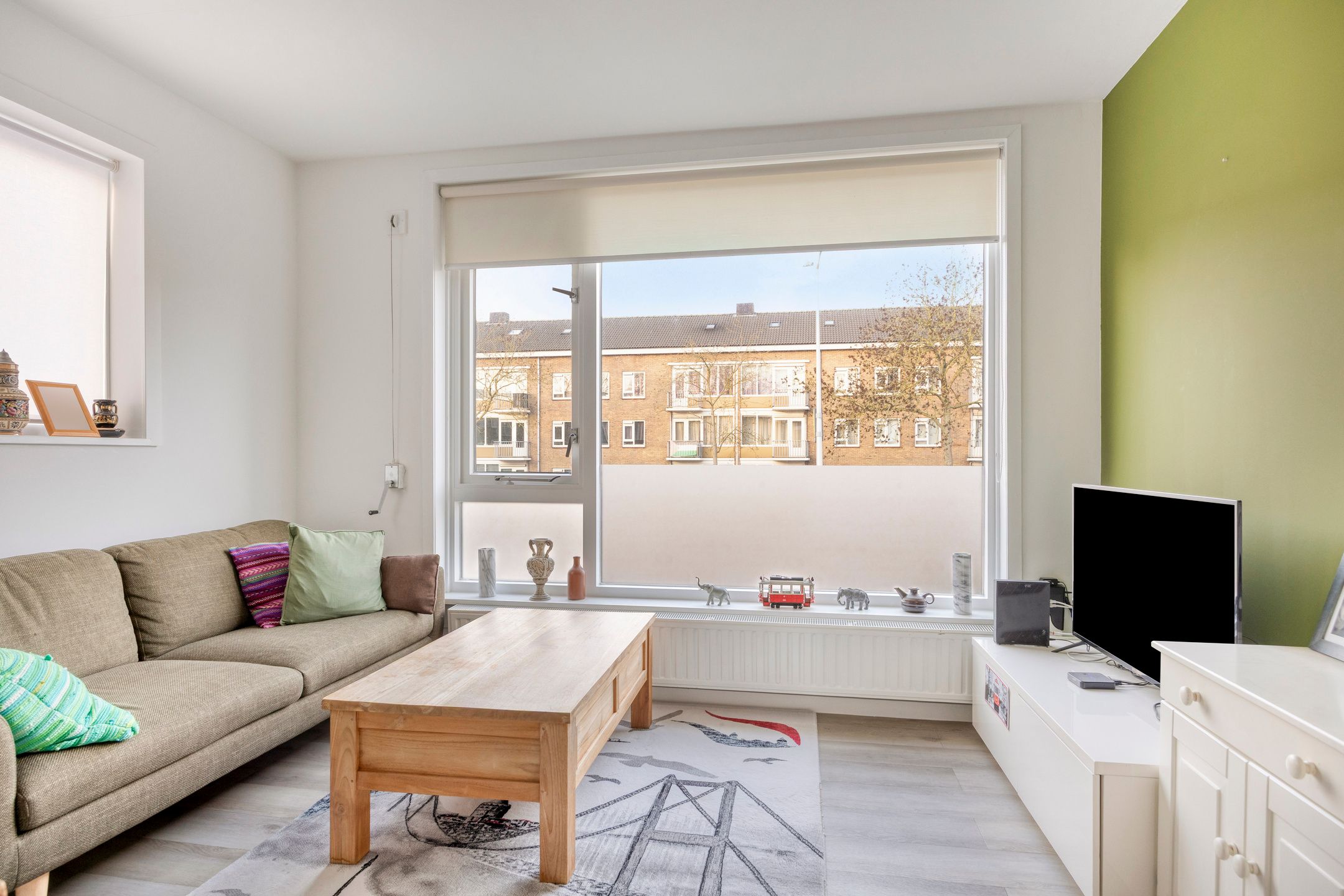 Photo 9 of Witte de Withstraat 4