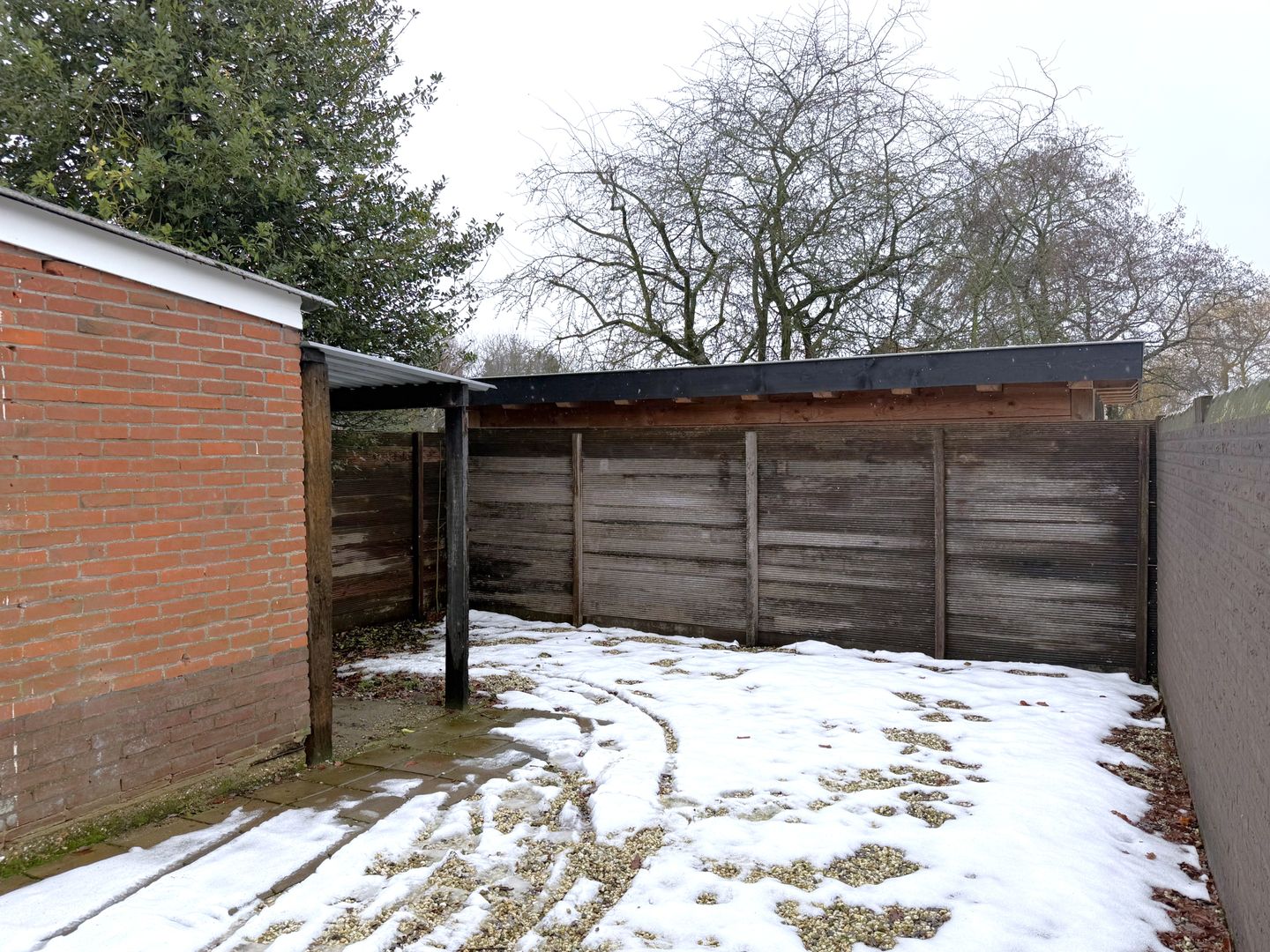 Photo 19 of Nieuw-Loosdrechtsedijk 121-E