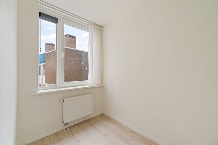 Photo 20 of Hoofdstraat 250-A