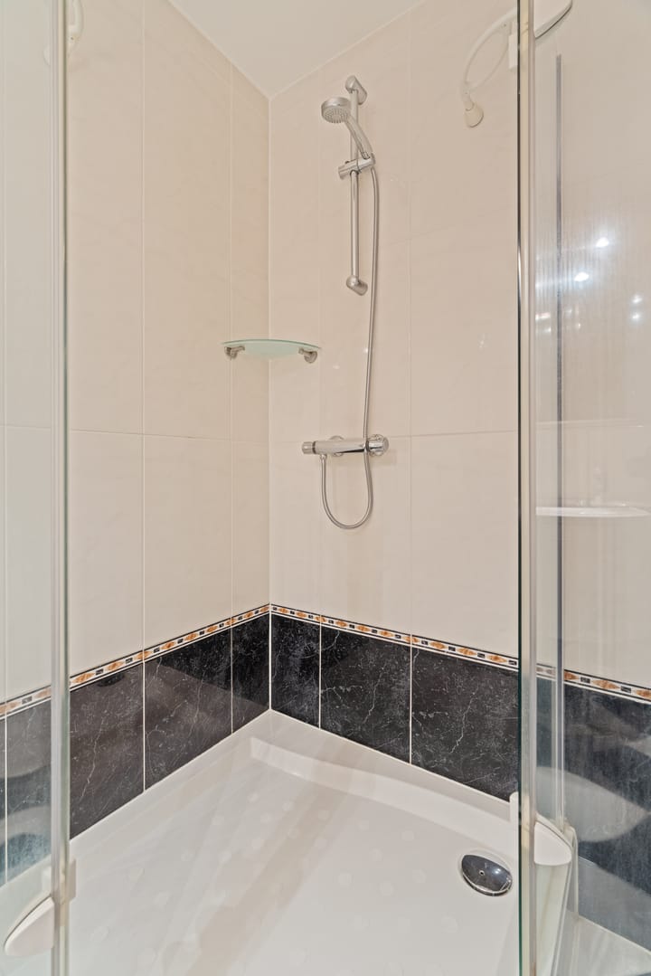 Photo 24 of Hoofdstraat 250-A