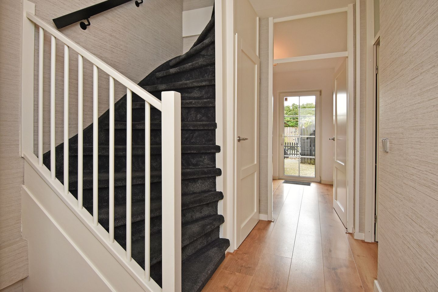 Foto 10 van B. Thoenplantsoen 1