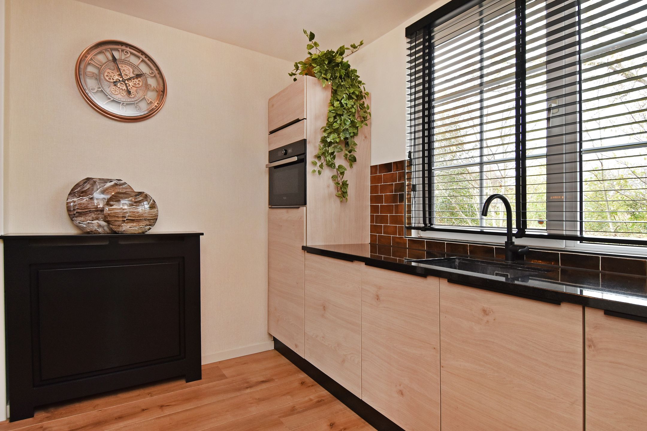 Foto 21 van B. Thoenplantsoen 1