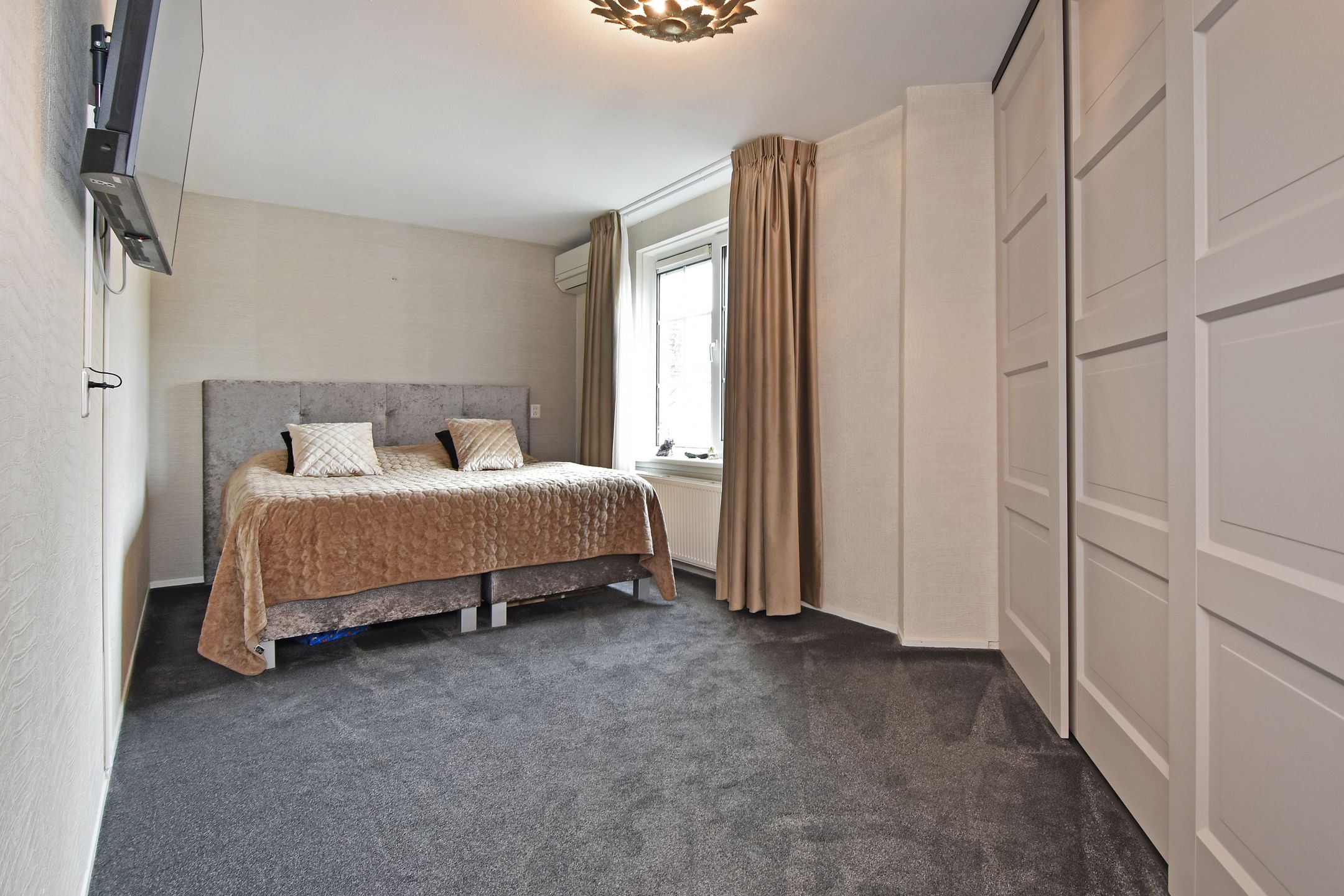 Foto 33 van B. Thoenplantsoen 1