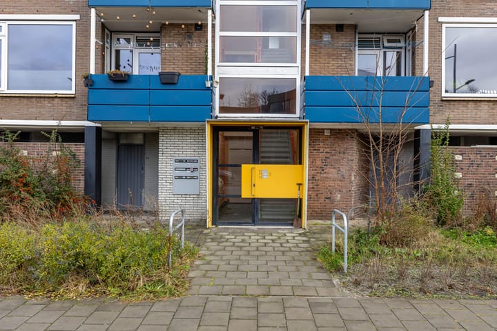 Photo 3 of Vondellaan 70