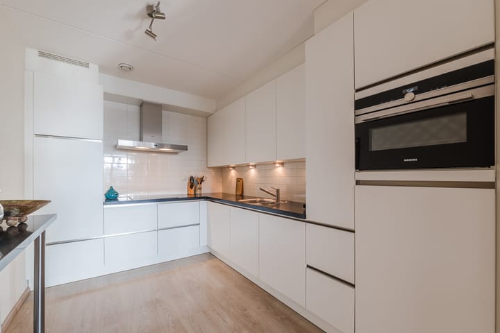 Photo 11 of Weerddwarsstraat 48