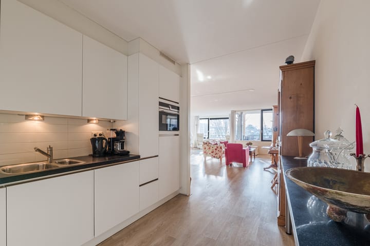 Photo 12 of Weerddwarsstraat 48