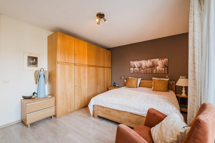 Photo 14 of Weerddwarsstraat 48