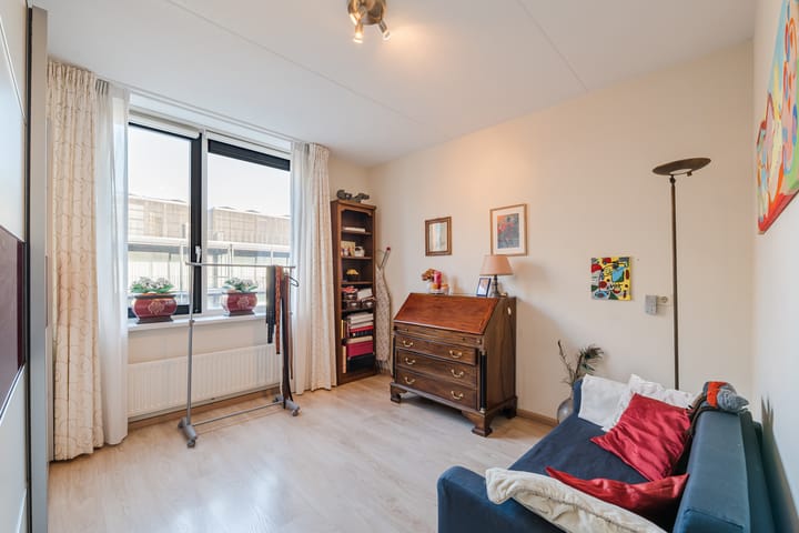 Photo 16 of Weerddwarsstraat 48