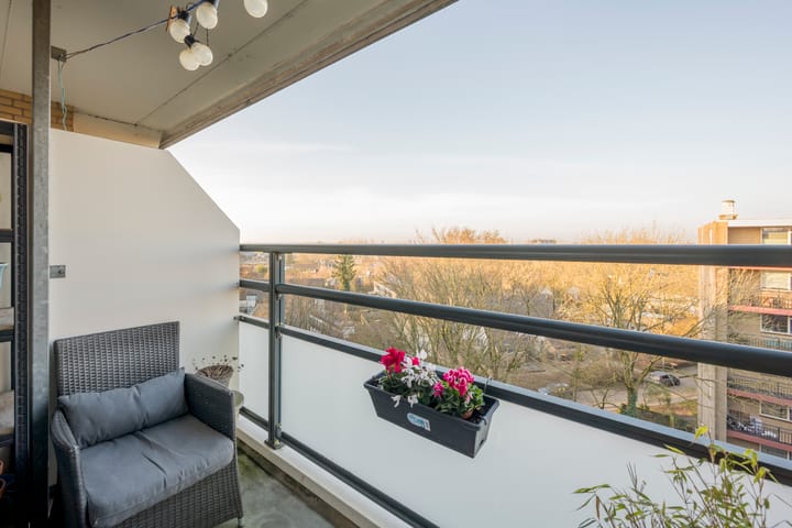 Foto 24 van Van Oldenbarneveltstraat 554-A