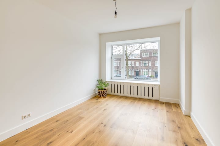 Photo 39 of Segbroeklaan 266