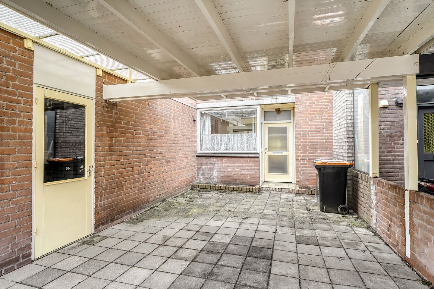 Foto 4 van Saturnus 46