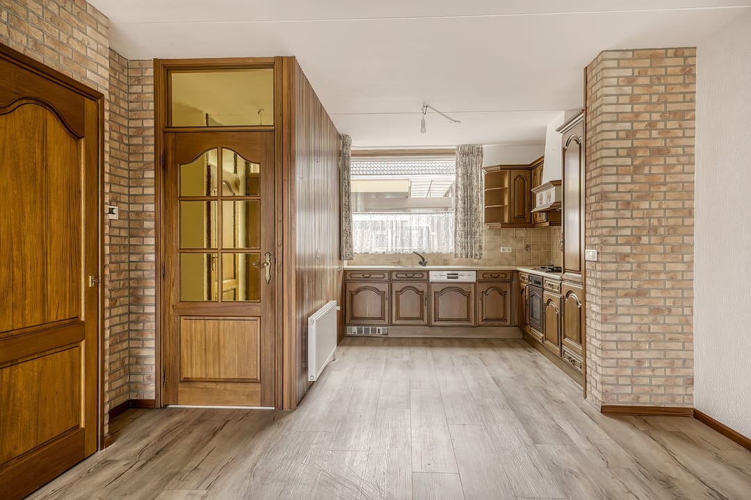 Foto 8 van Saturnus 46