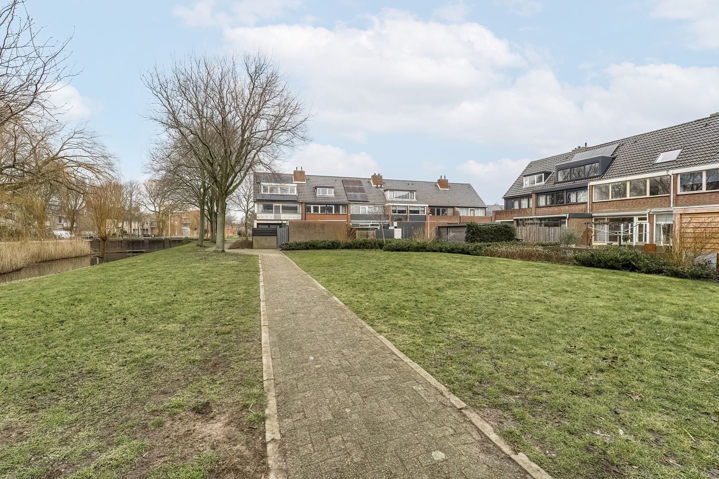 Foto 34 van Saturnus 46