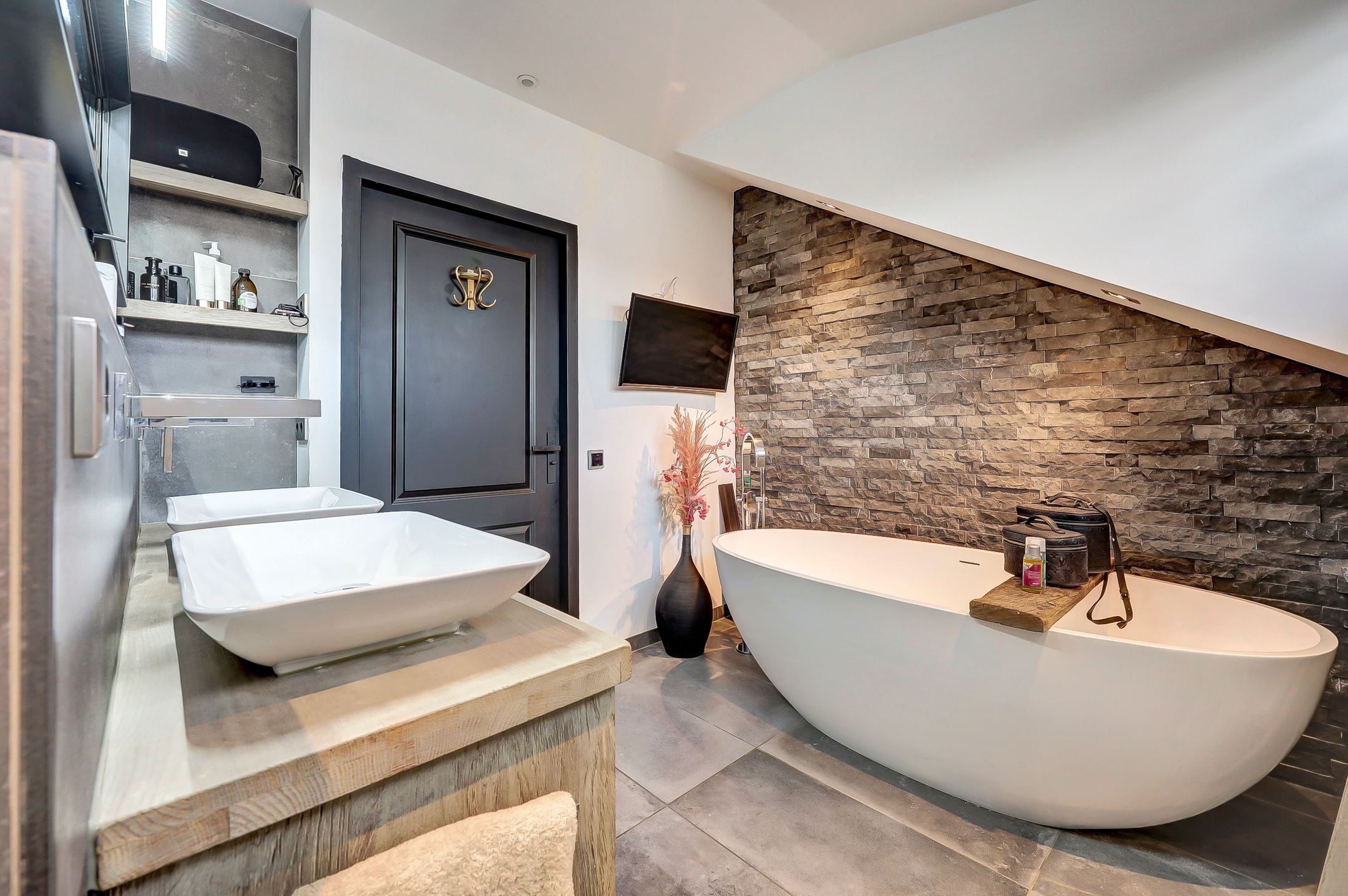 Foto 27 van Veenhuisweg 30