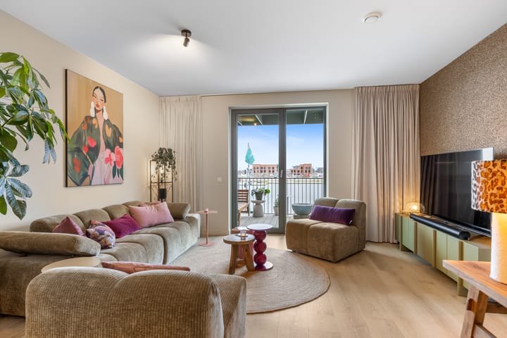 Swurdkade 6 main image