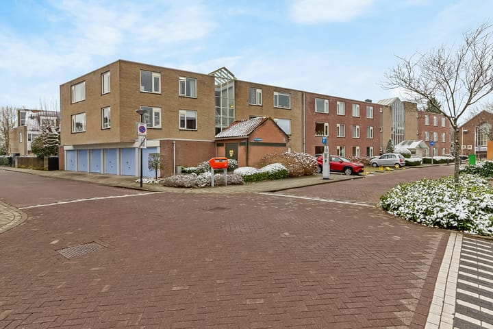 Dr.A.Kuyperlaan 35 main image