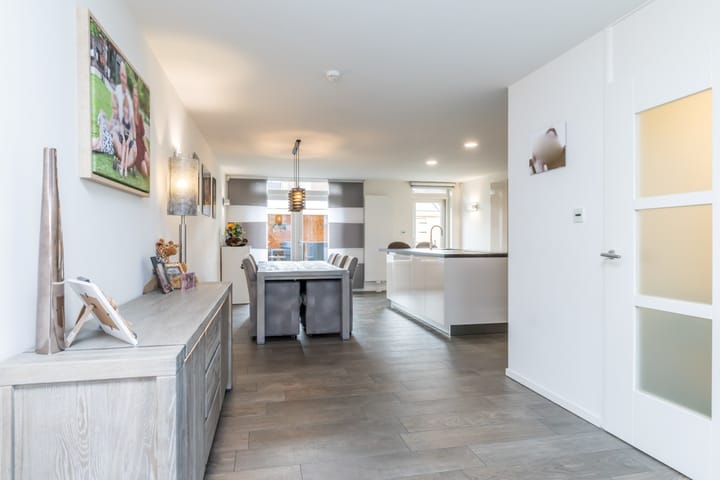 Photo 6 of Ringovenstraat 20