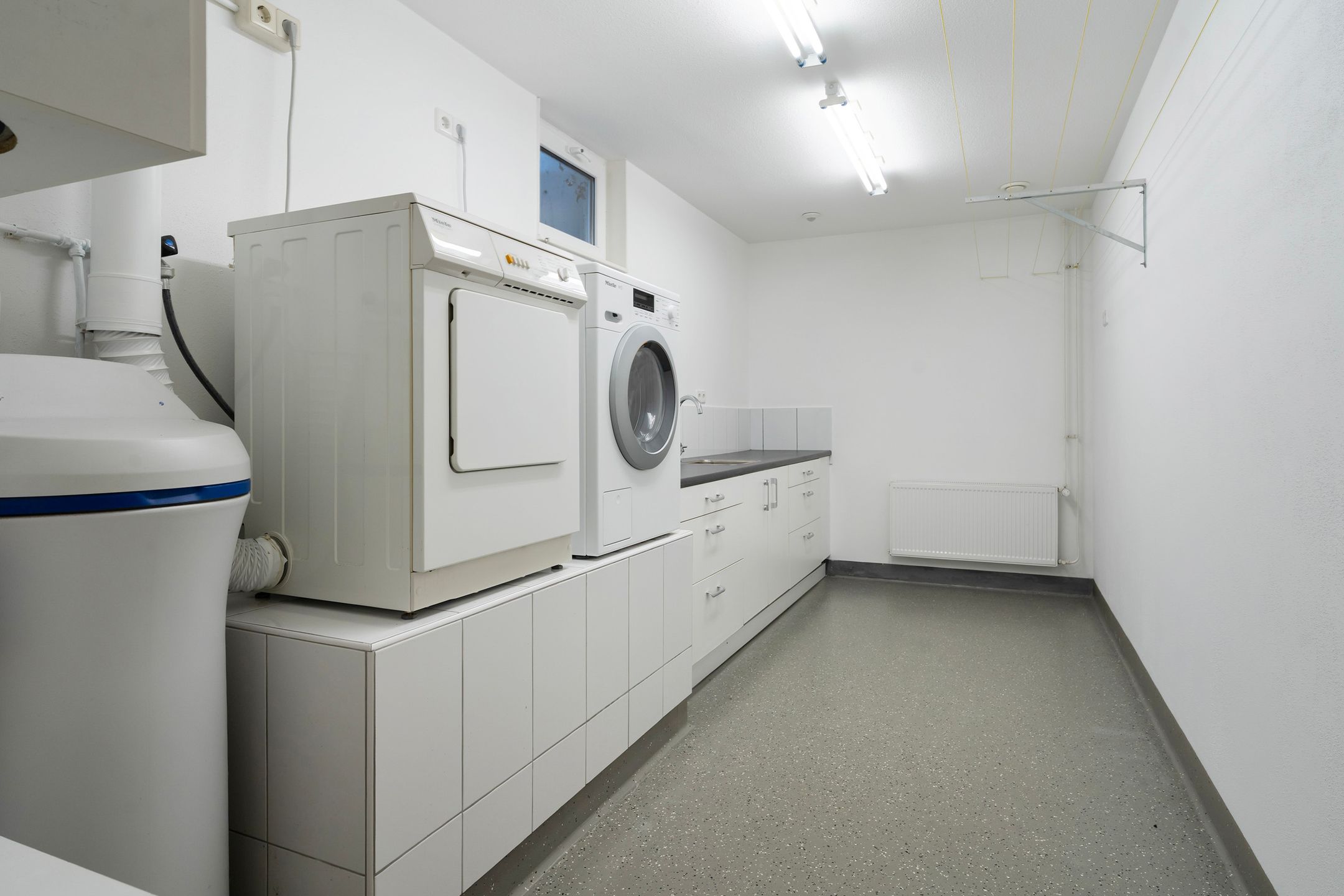 Foto 36 van Trijegea 71