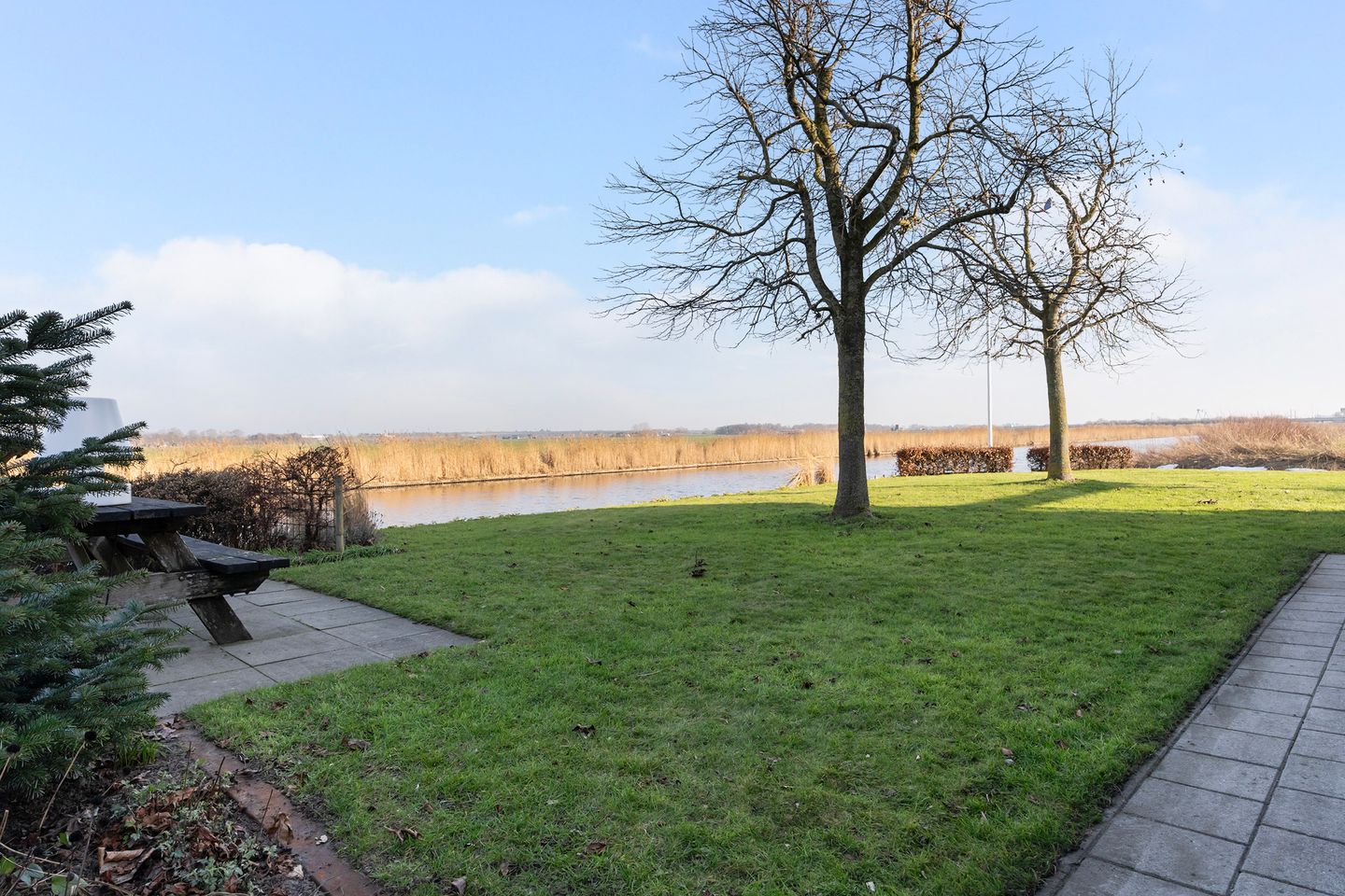 Foto 59 van Trijegea 71