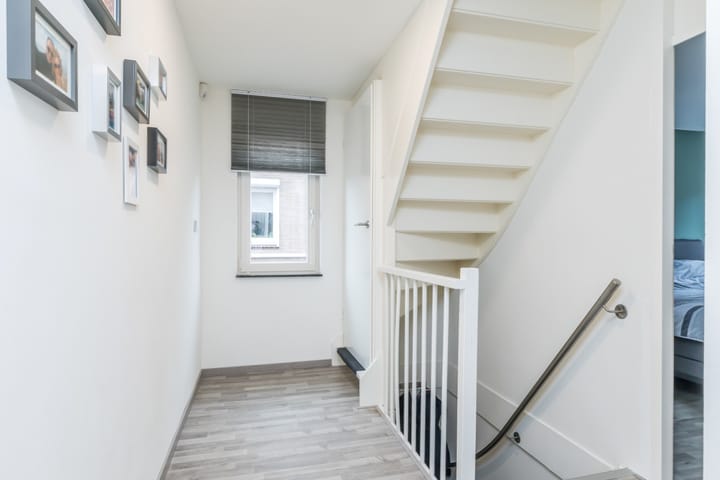 Photo 38 of Ringovenstraat 20