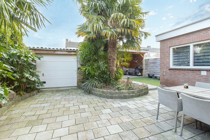 Photo 44 of Nederlandstraat 16