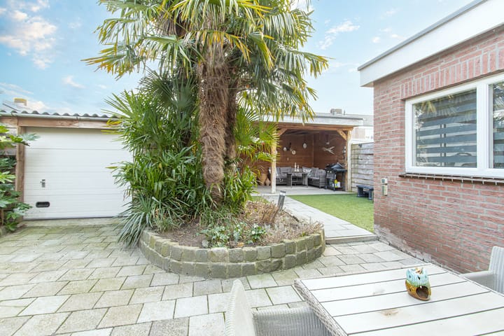 Photo 47 of Nederlandstraat 16