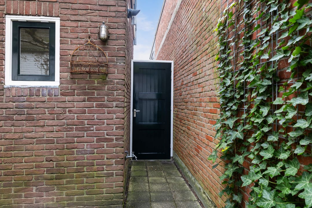 Foto 17 van de Ruyterweg 10