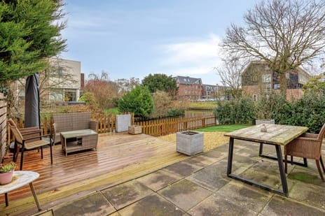 Zwaluw 24 tertiary image