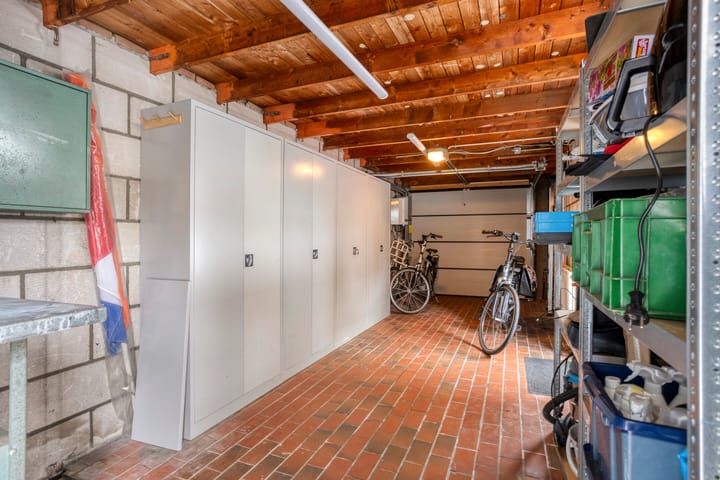 Photo 33 of Pieter Corneliszoon Hooftlaan 20