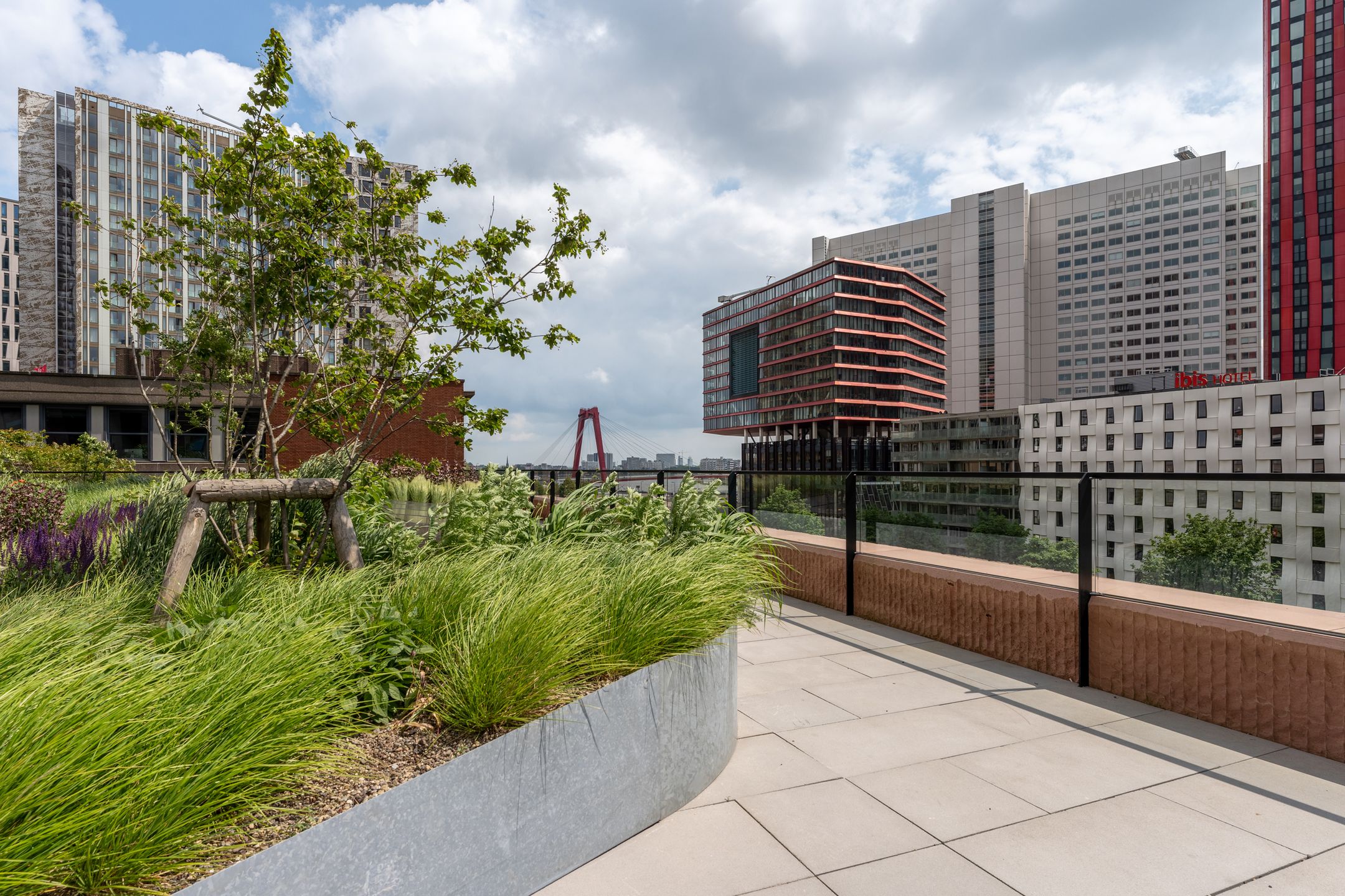 Photo 36 of Wijnhaven 65-B18