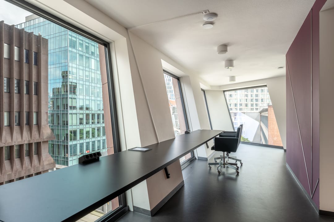 Photo 38 of Wijnhaven 65-B18