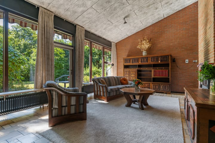 Photo 2 of Plantsoenlaan 29