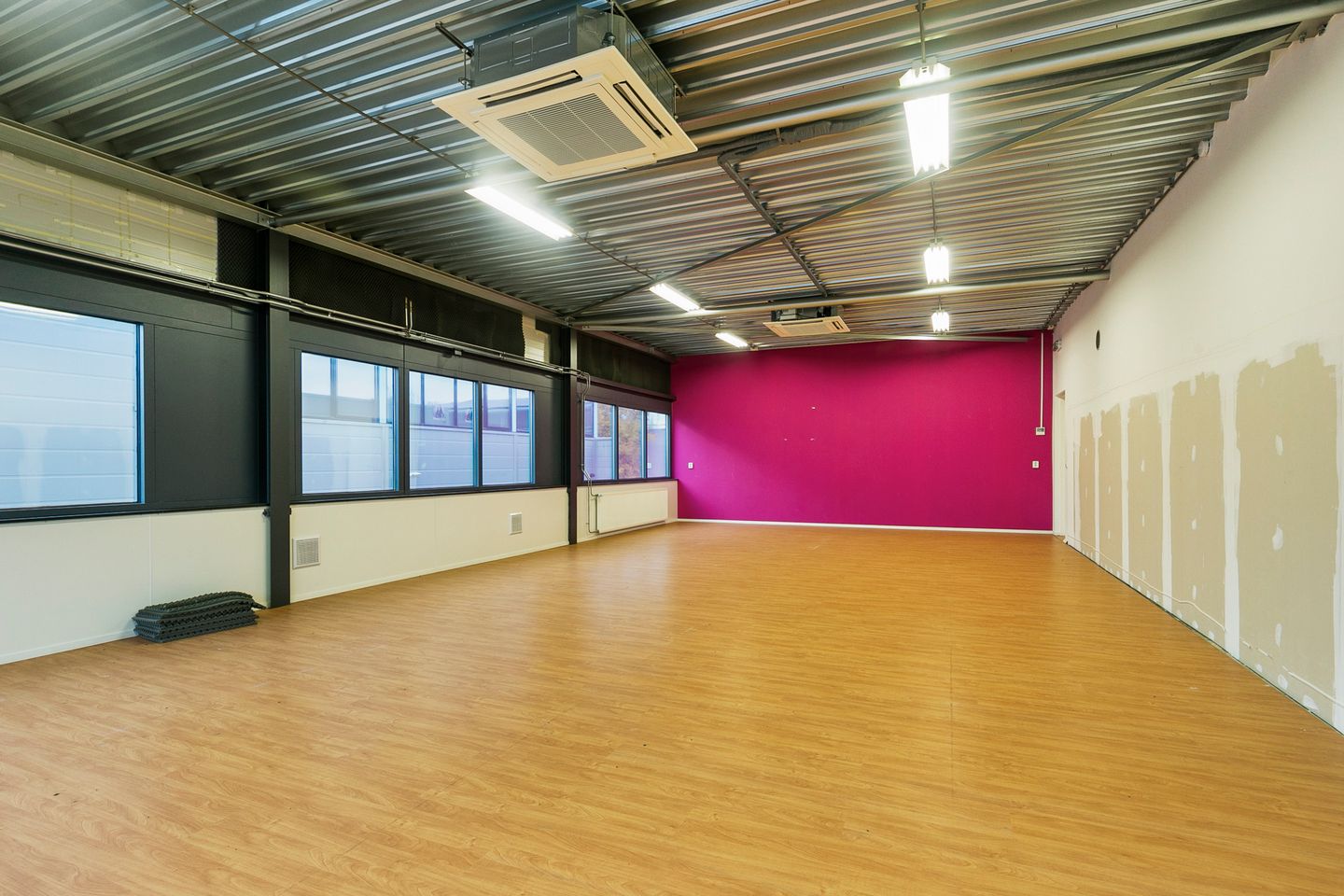 View photo 4 of Vijfhuizenberg 48-f