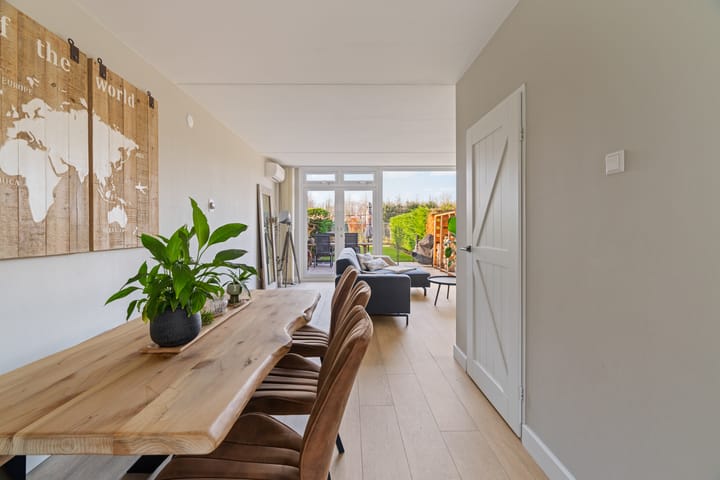 Photo 12 of Langevelderweg 141