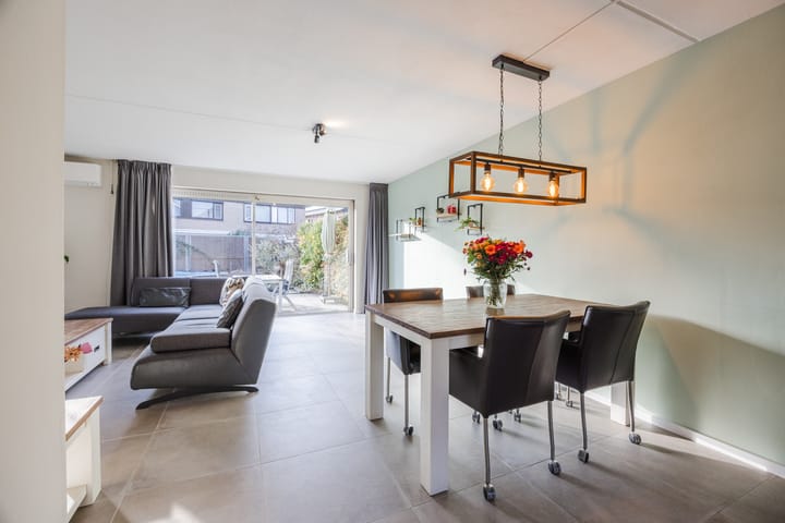 Foto 12 van Willem van der Zaanstraat 1