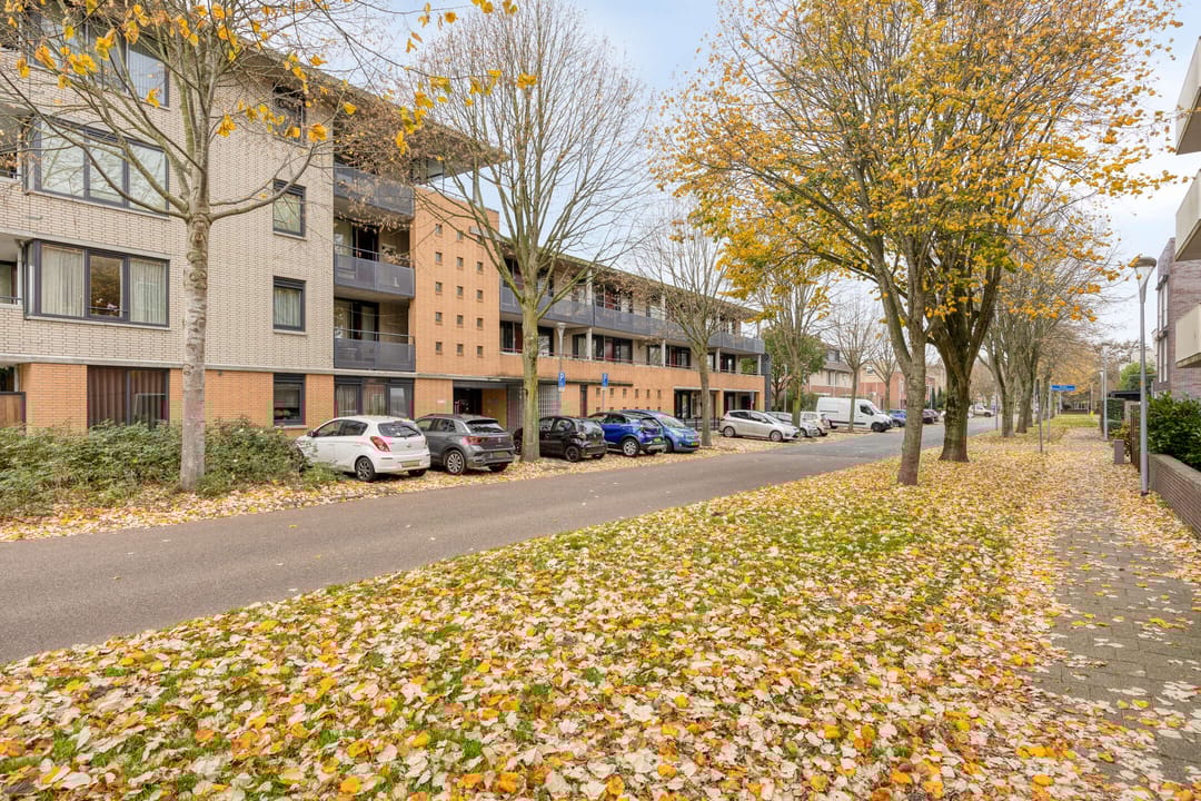 Foto 31 van Henriëtte Roland Holstlaan 29