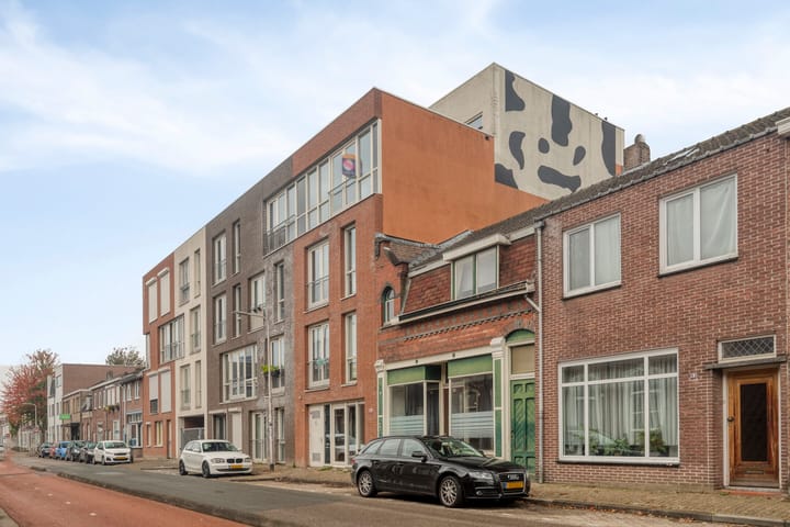 Foto 2 van Koestraat 67-07