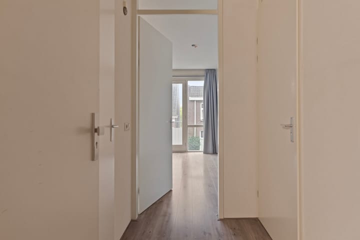 Foto 11 van Koestraat 67-07