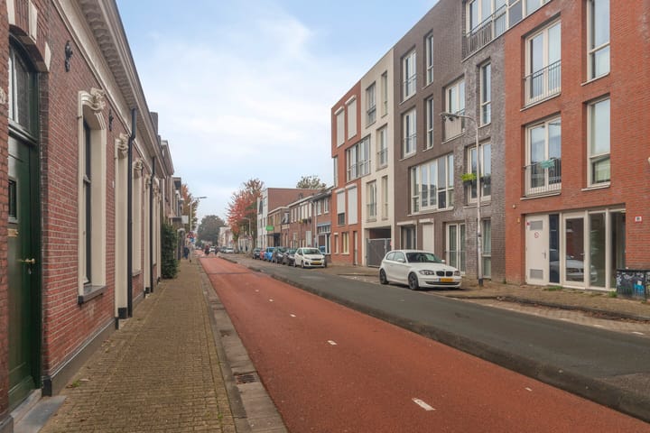 Foto 24 van Koestraat 67-07