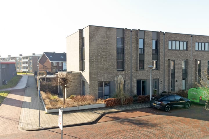 Artemisstraat 14