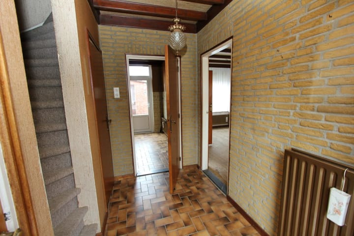 Photo 4 of Walburgisstraat 17