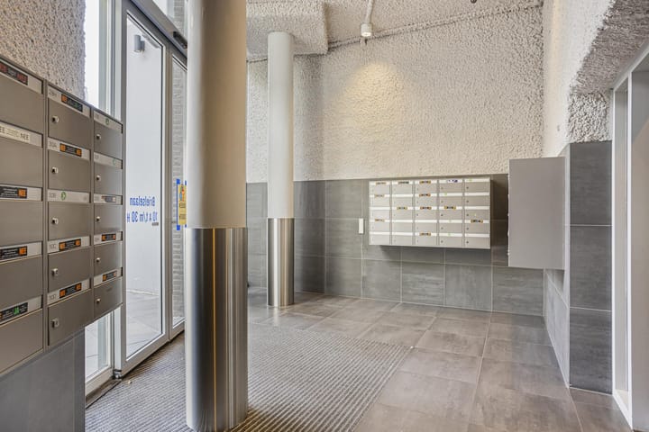 Photo 2 of Brielselaan 12-C