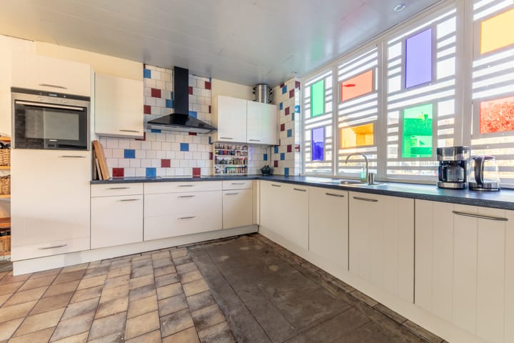 Photo 2 of Doctor Abraham Kuyperstraat 46