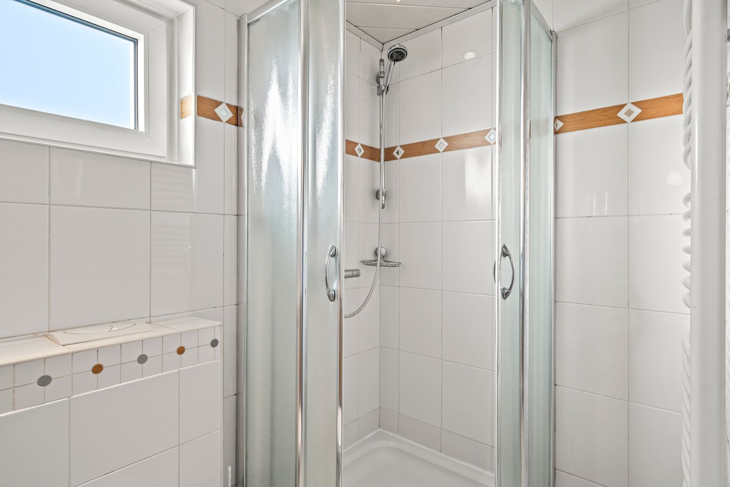 Foto 44 van Weerkruislaan 18-A