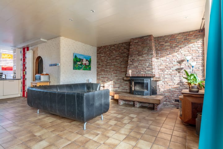 Photo 11 of Doctor Abraham Kuyperstraat 46